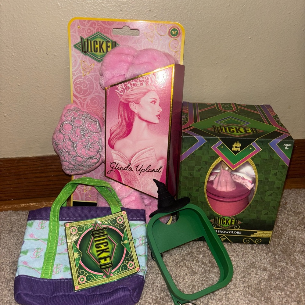 Wicked Themed Gift Set with Pink and Green Accessories
